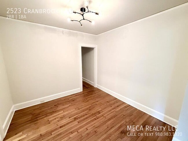 Building Photo - 2523 Cranbrook Ln