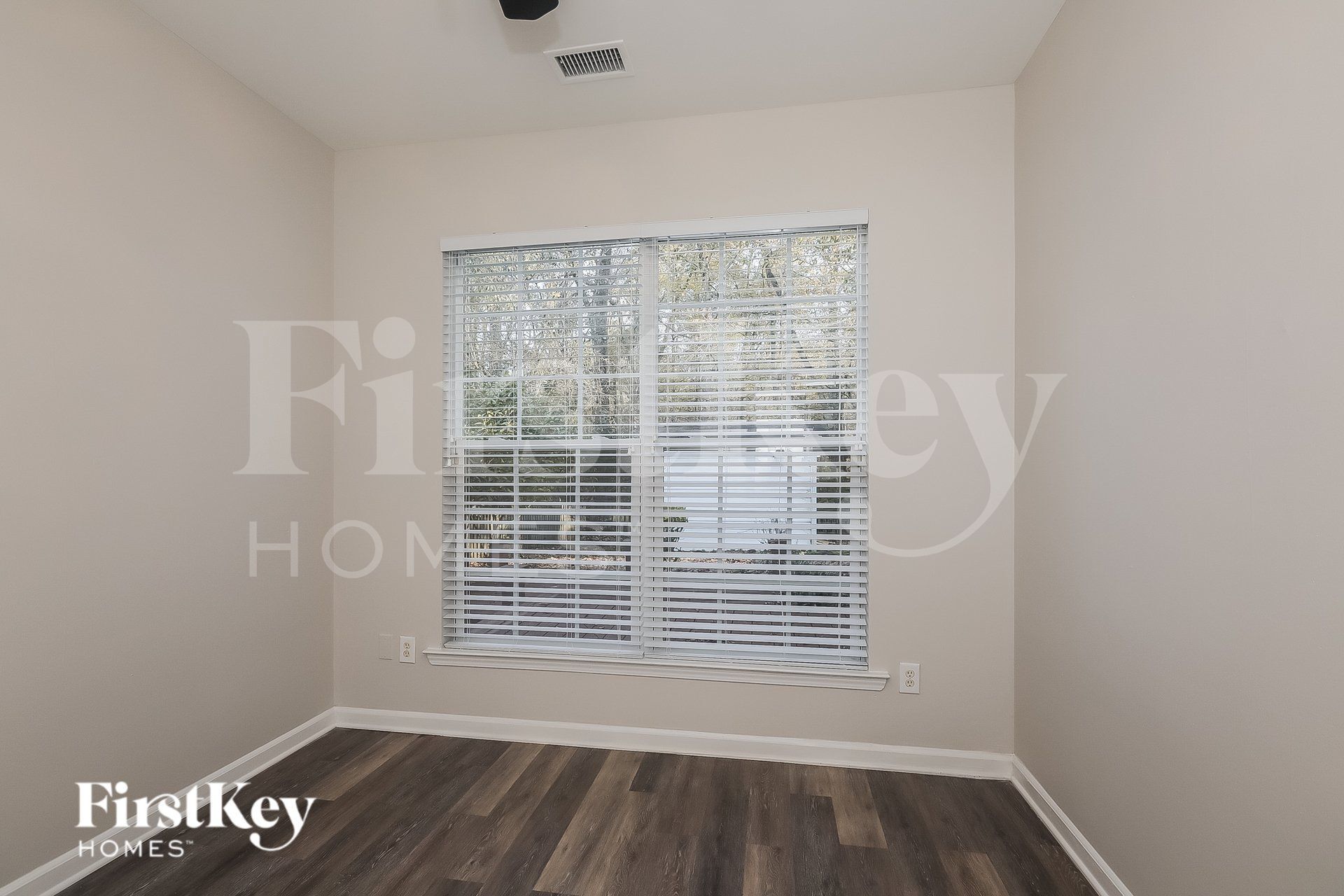 Building Photo - 6147 Creekview Ct