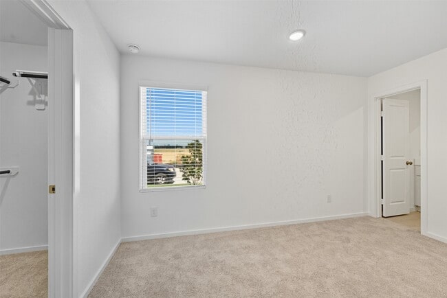 Building Photo - 30527 Bladnoch Ln