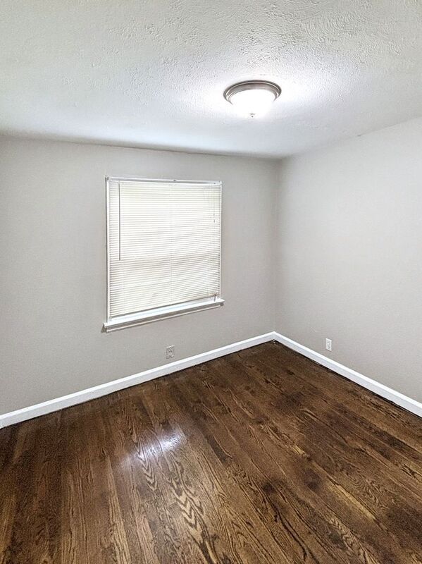 Building Photo - 1132 Kilgore Dr