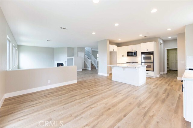 Building Photo - 13640 Silver Stirrup Dr