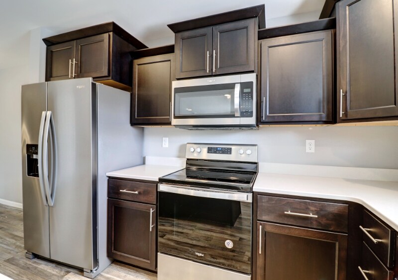 Building Photo - 3338 6th Way E