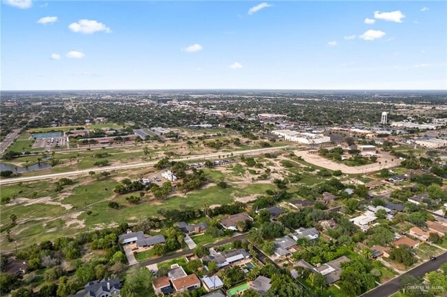 Building Photo - 28 W Austin Blvd