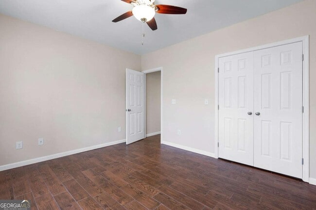 Building Photo - 1083 Soaring Way NE