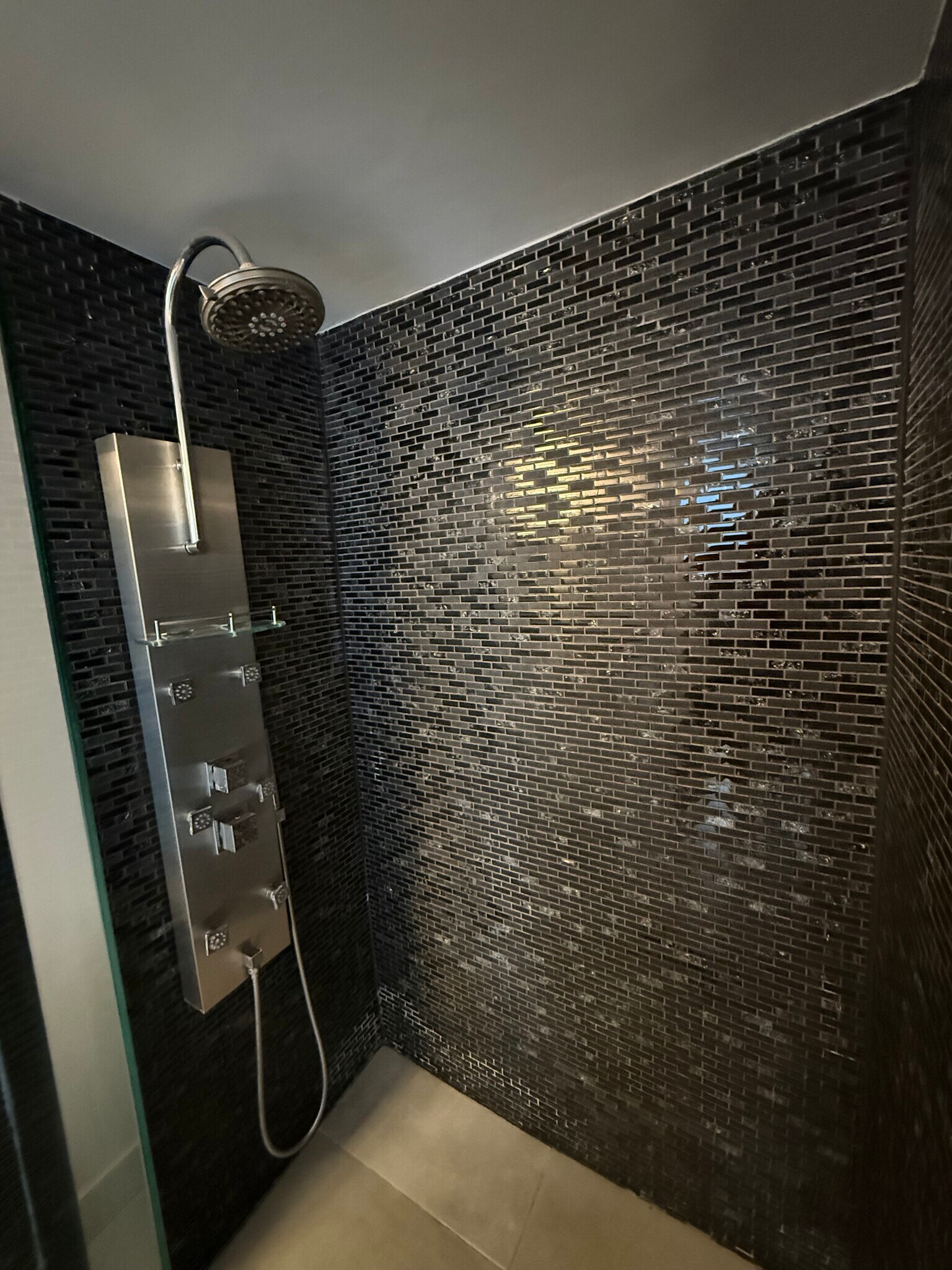 GUEST BA w spa massage jets - 780 NE 69th St