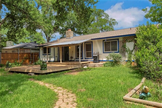 Building Photo - 616 Russet Valley Dr
