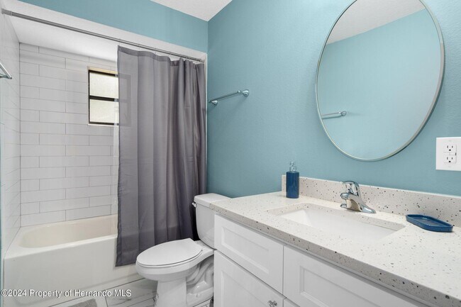 Building Photo - 7001 Griffin Rd