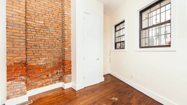 Front Bedroom - 1038 Flushing Ave
