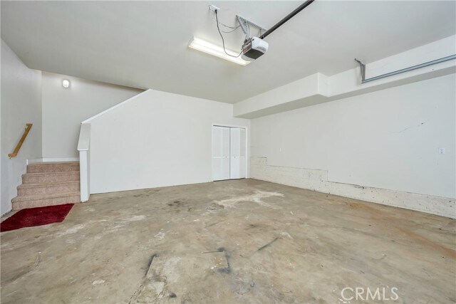Building Photo - 18161 Deer Hill Rd
