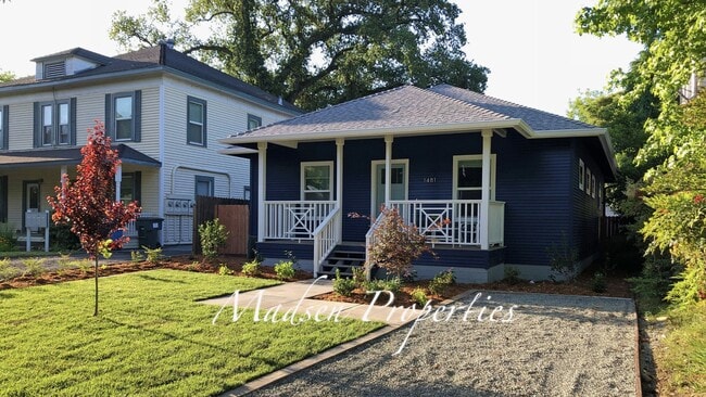 Primary Photo - 1481 Montgomery St