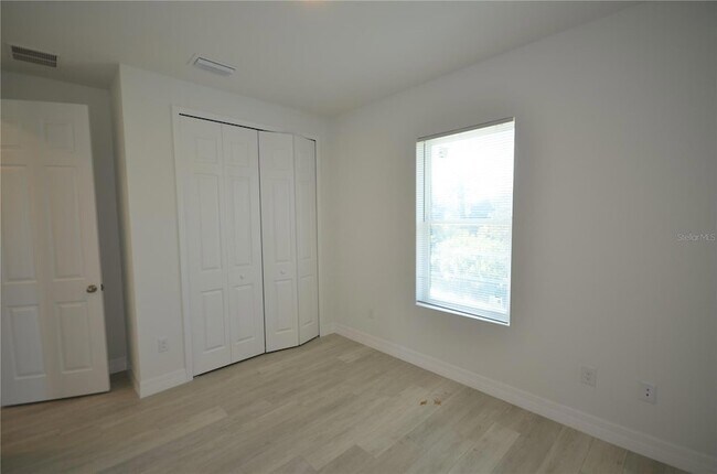 Building Photo - 272 Pelton Cir