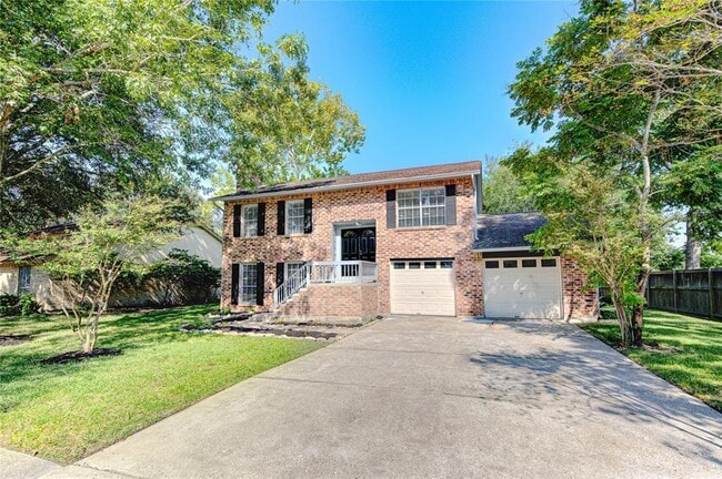 Building Photo - 236 E Castle Harbour Dr