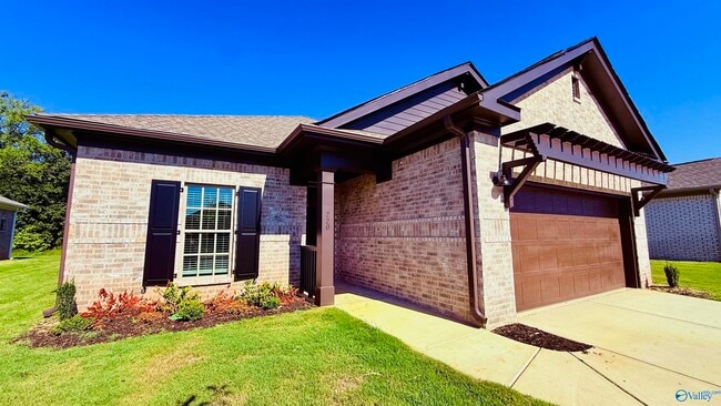 Building Photo - 220 Waylan Rdg Ln