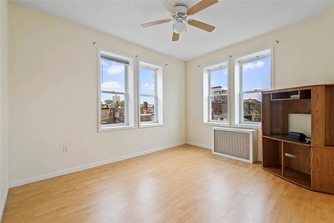 Building Photo - 103 Westover Pl
