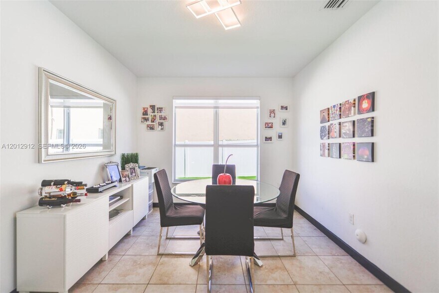 Building Photo - 9101 SW 169th Pl