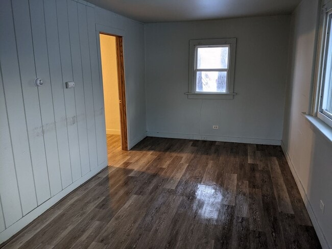 Building Photo - 1 bed 1 bath single family home in Wausau
