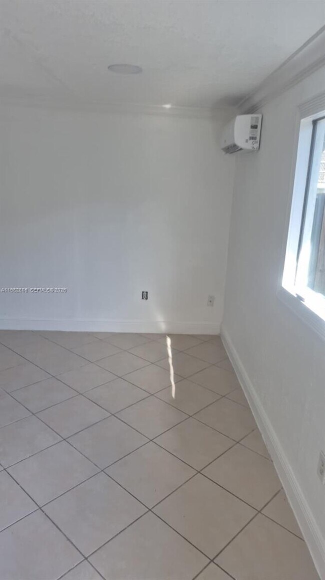 Building Photo - 3355 W 68th St