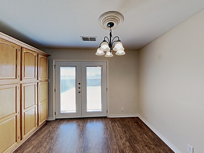 Building Photo - 2727 Point Sur