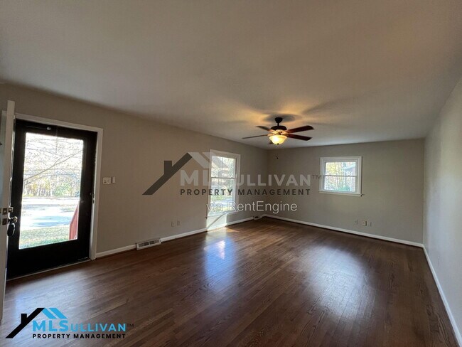 Building Photo - 1720 Euclid Rd