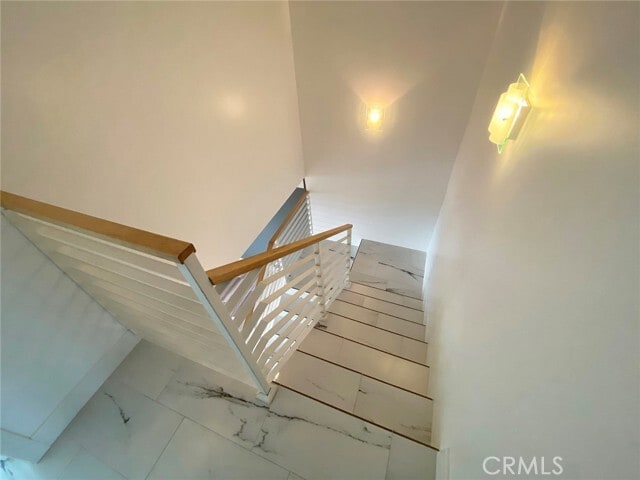 Building Photo - 202 Calle Cuervo