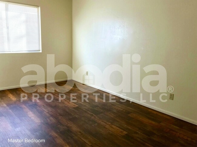 Building Photo - 131 Whipple Ext