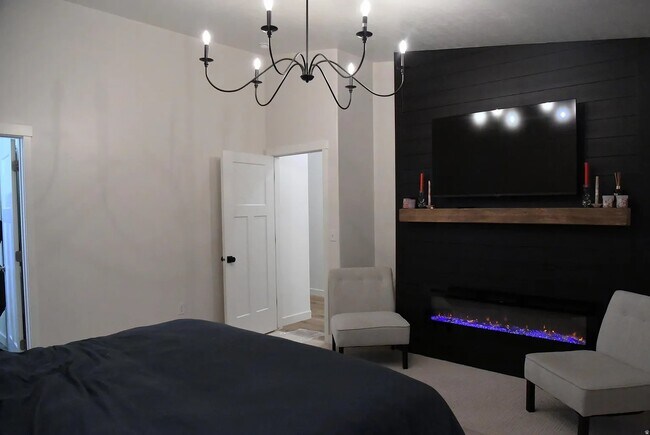 Building Photo - 1099 Emerald Pools Ln