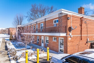 Building Photo - Douglas Avenue Apartments