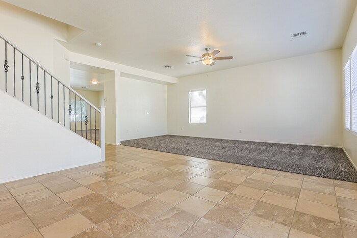 Building Photo - 2668 S Southwind Dr