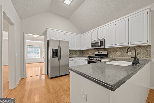 Building Photo - 3007 Clove Tree Ln