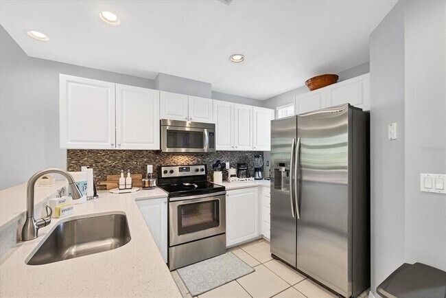 Building Photo - 3803 54th Dr W