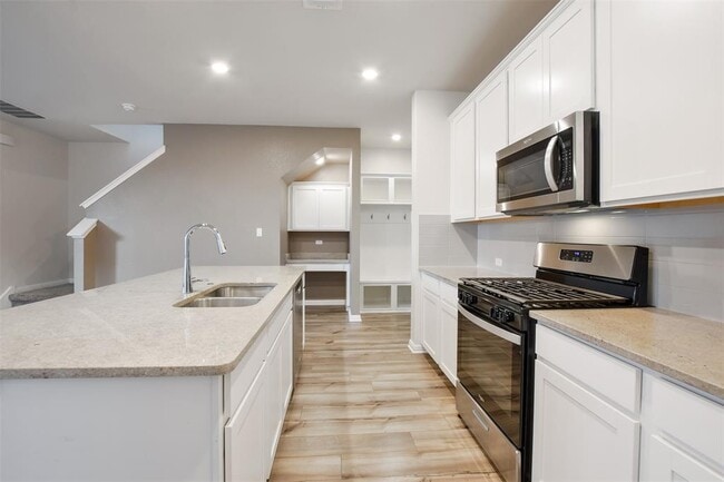 Building Photo - 304 Delaware Mountains Ter