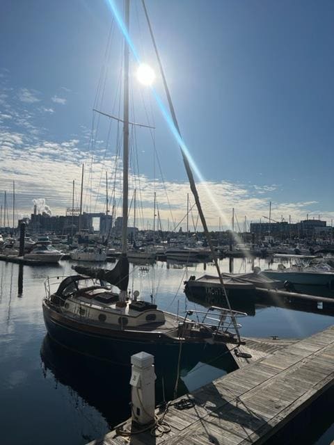 Building Photo - 23 Pierside Dr