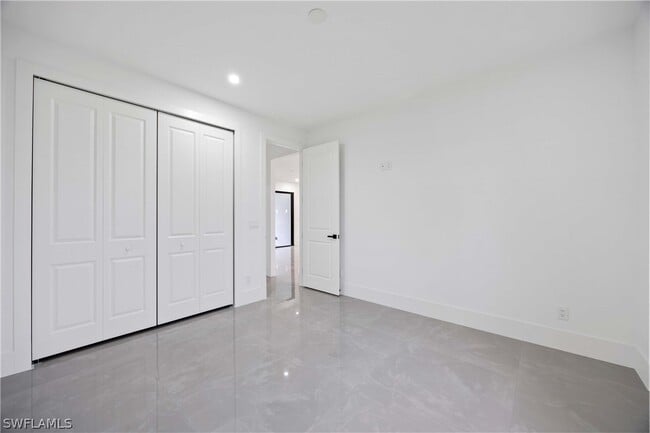 Building Photo - 2504 23rd St W