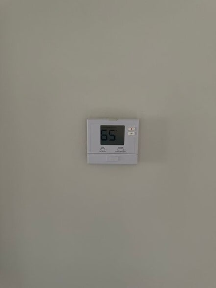 Building Photo - 5133 Levelside Ave