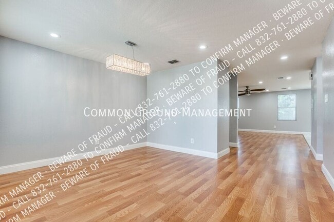 Building Photo - 615 Ragwood Rd