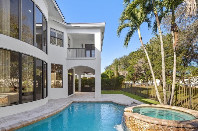Building Photo - 17606 Circle Pond Ct