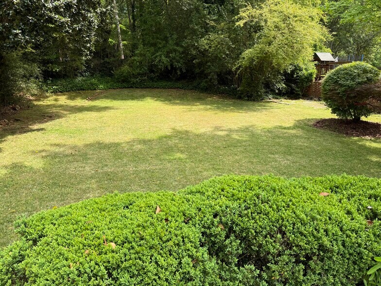 Building Photo - 286 Midvale Dr NE