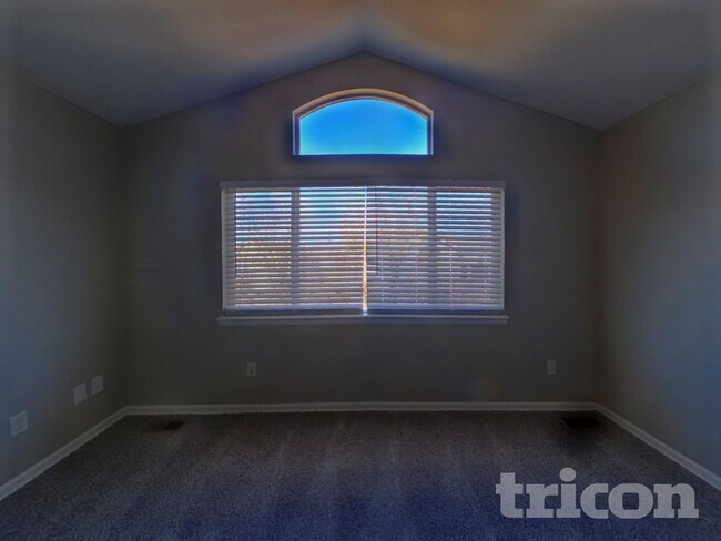 Building Photo - 10893 Bullock Ct