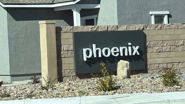 Building Photo - Beautiful home North Valleys, Centrally Lo...