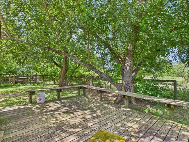 Building Photo - 7070 Tabor Rd