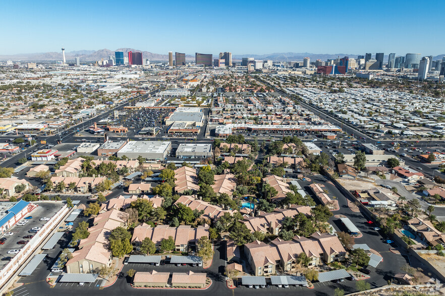 Context and View of The Strip - Gloria Park Villas