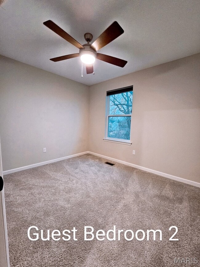 Building Photo - 367 Newbridge Wy