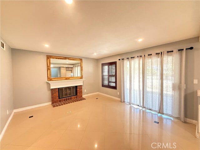 Building Photo - 964 Summitridge Dr