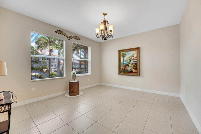 Building Photo - 9485 McAneeny Ct