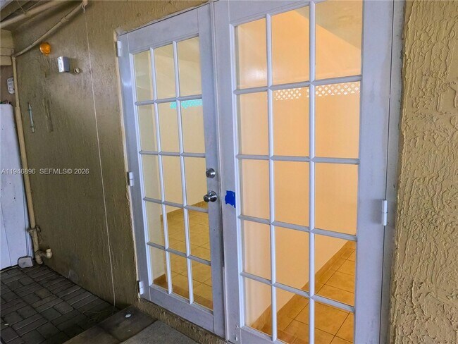 Building Photo - 4636 Holt Rd