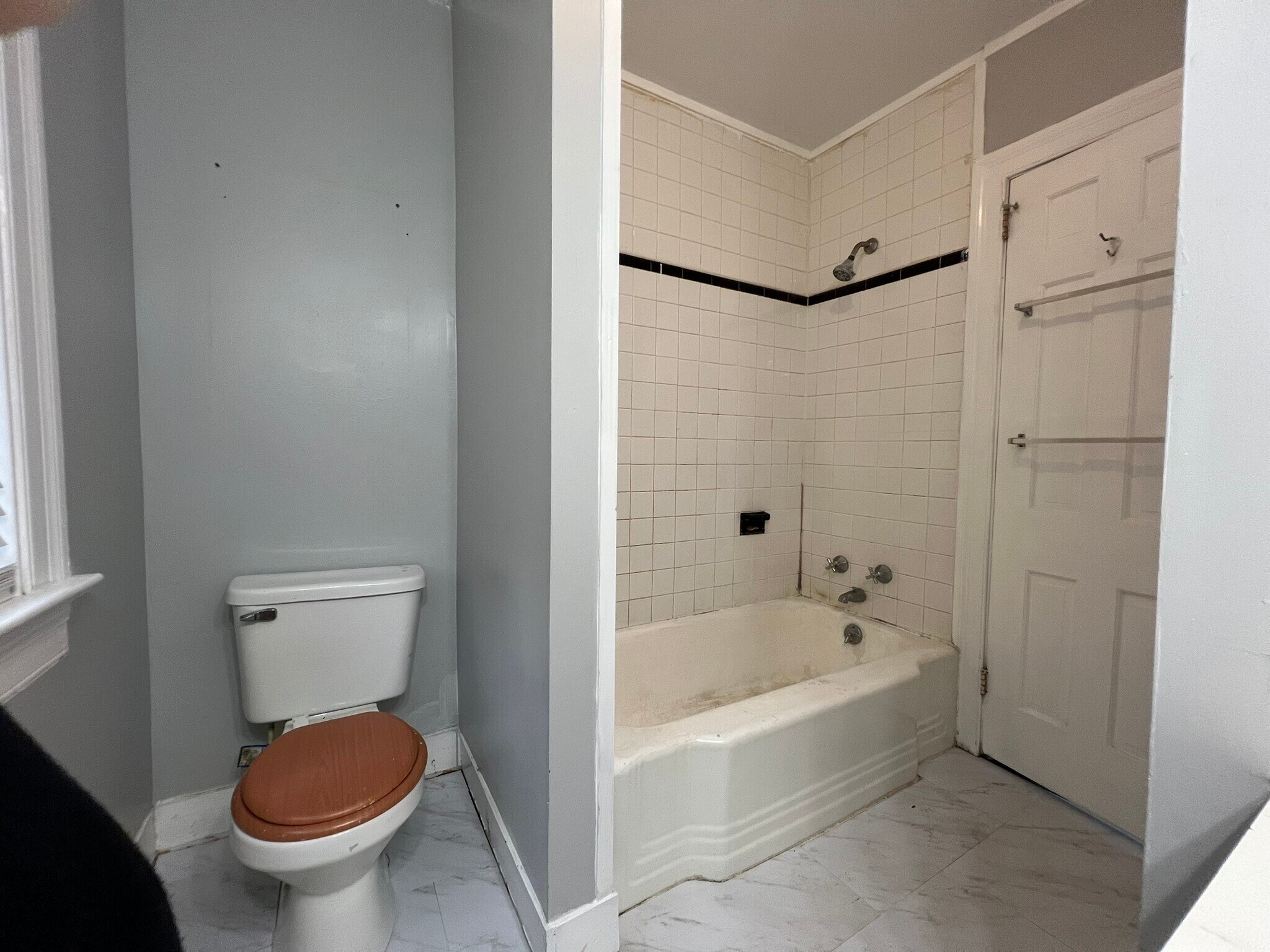 Bathroom - 102 W Daniels St