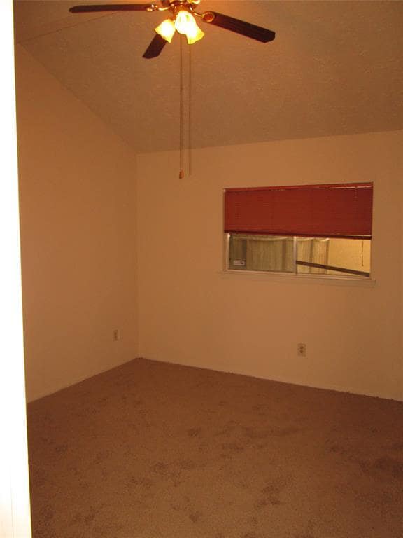 Building Photo - 19917 Stoney Haven Dr