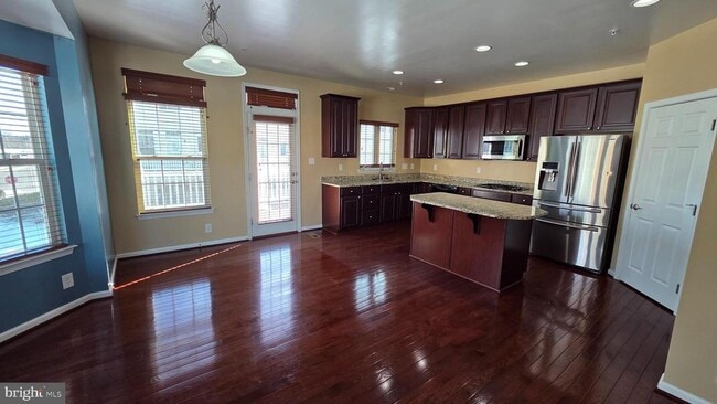 Building Photo - 1022 Ironwood Ln