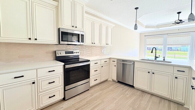 Building Photo - 174 Ryan Nicholas Dr