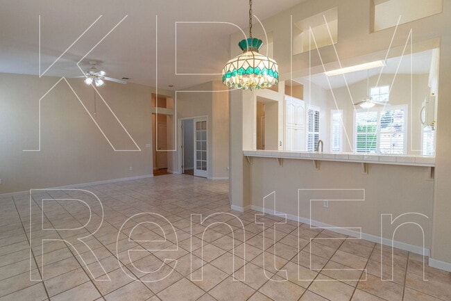 Building Photo - 2554 Douglas Fir Dr